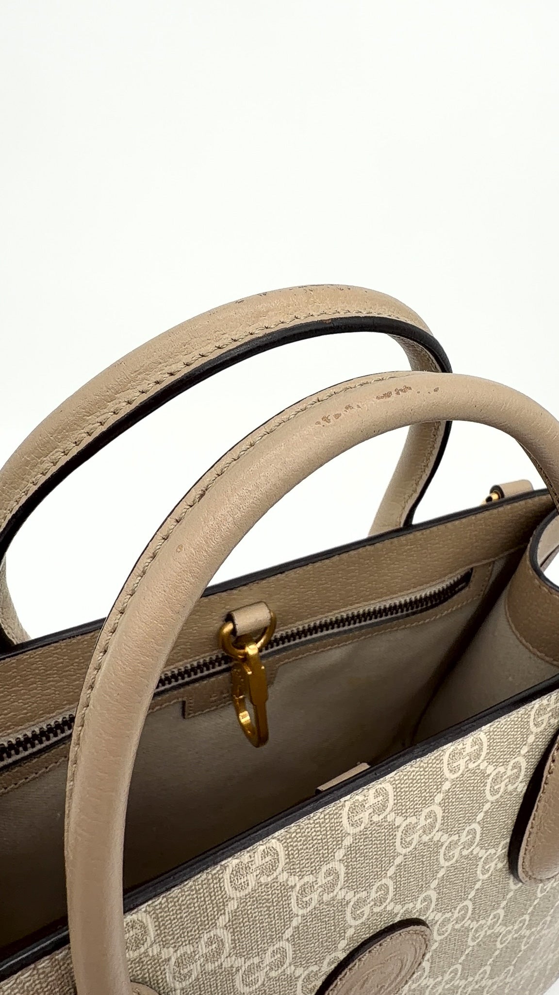 Gucci GG Supreme Monogram Textured Dollar Calfskin Interlocking G Tote Bag