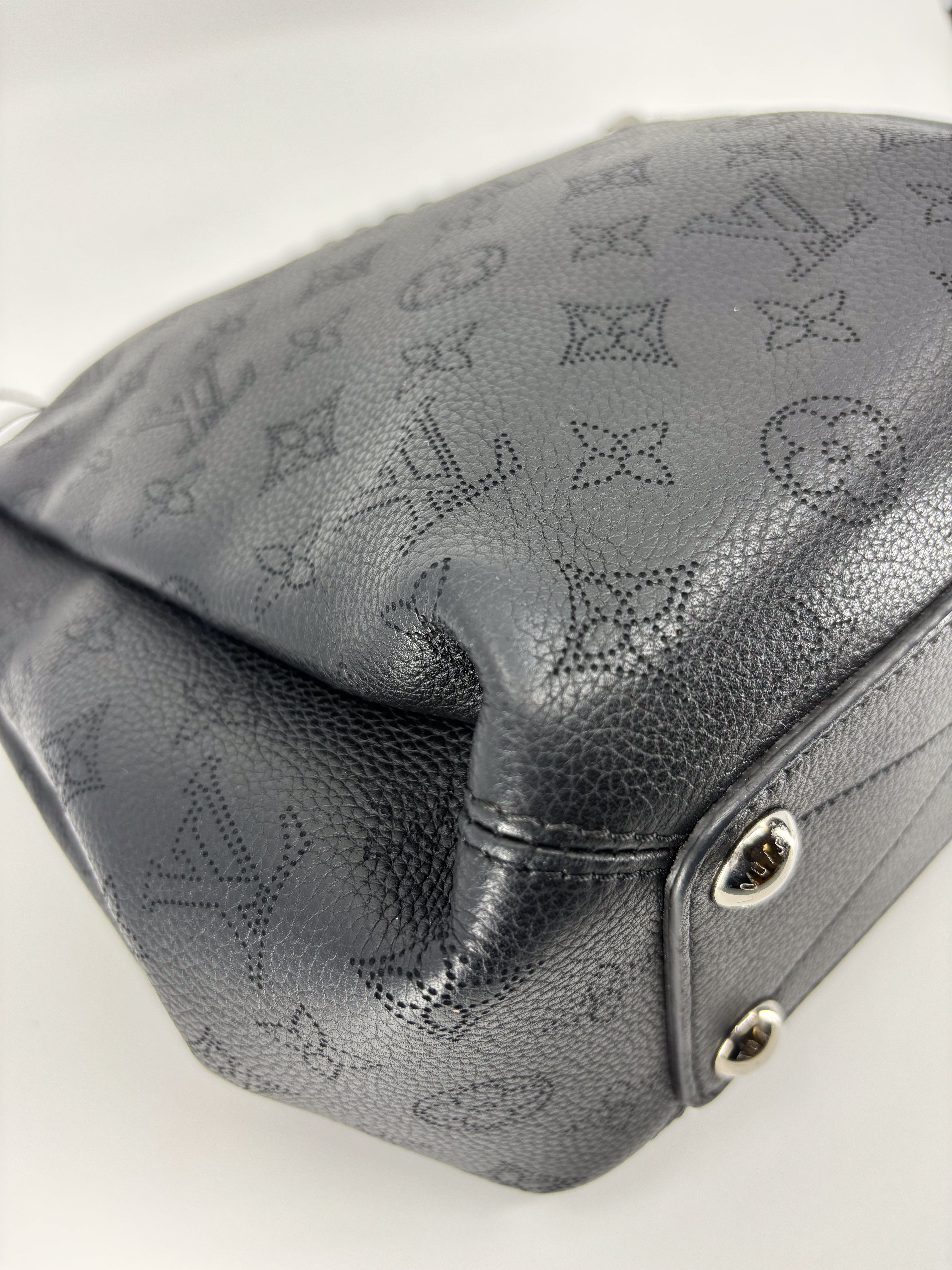 Louis Vuitton Mahina Babylone BB Black