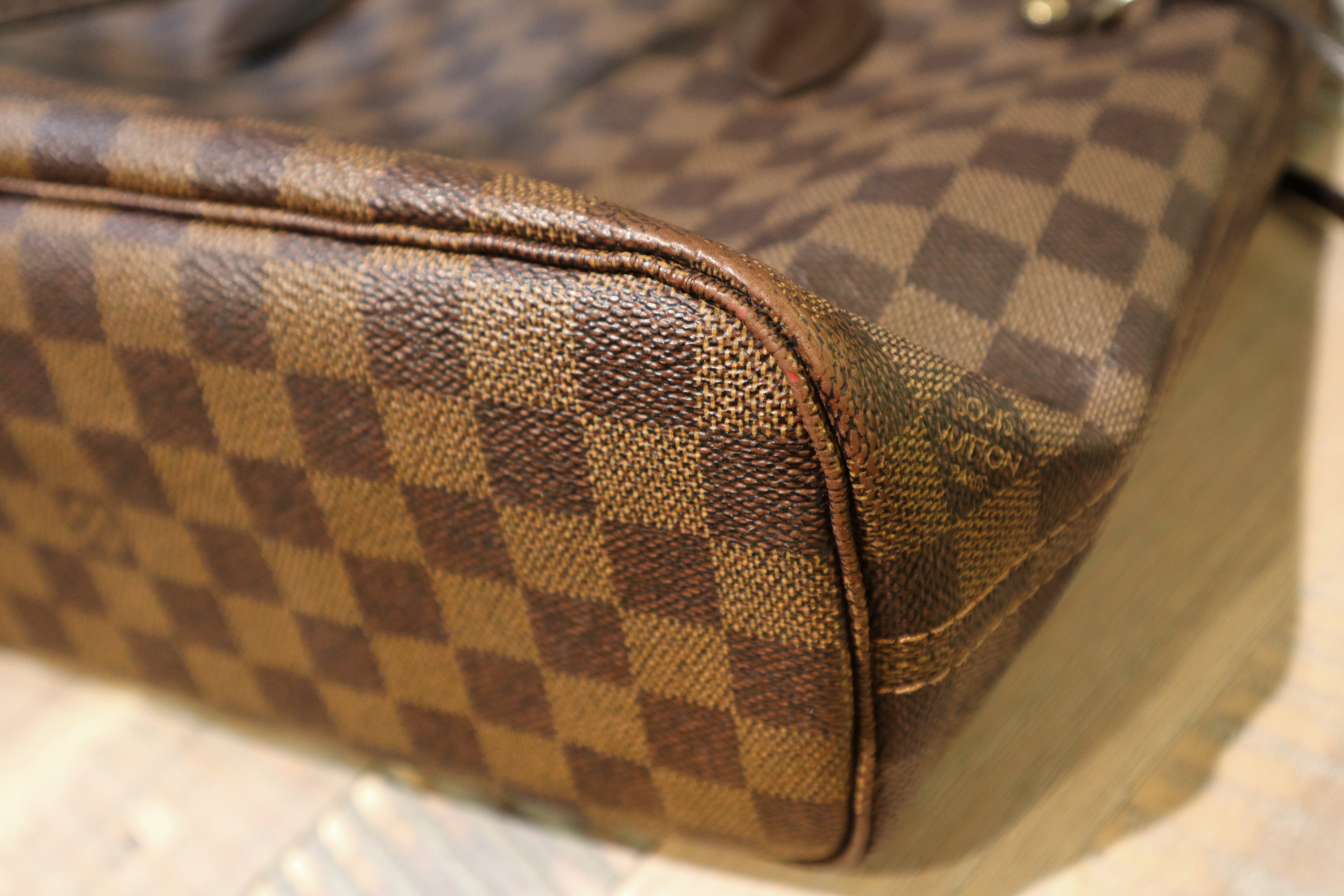 Louis Vuitton Neverfull PM Damier Ebene