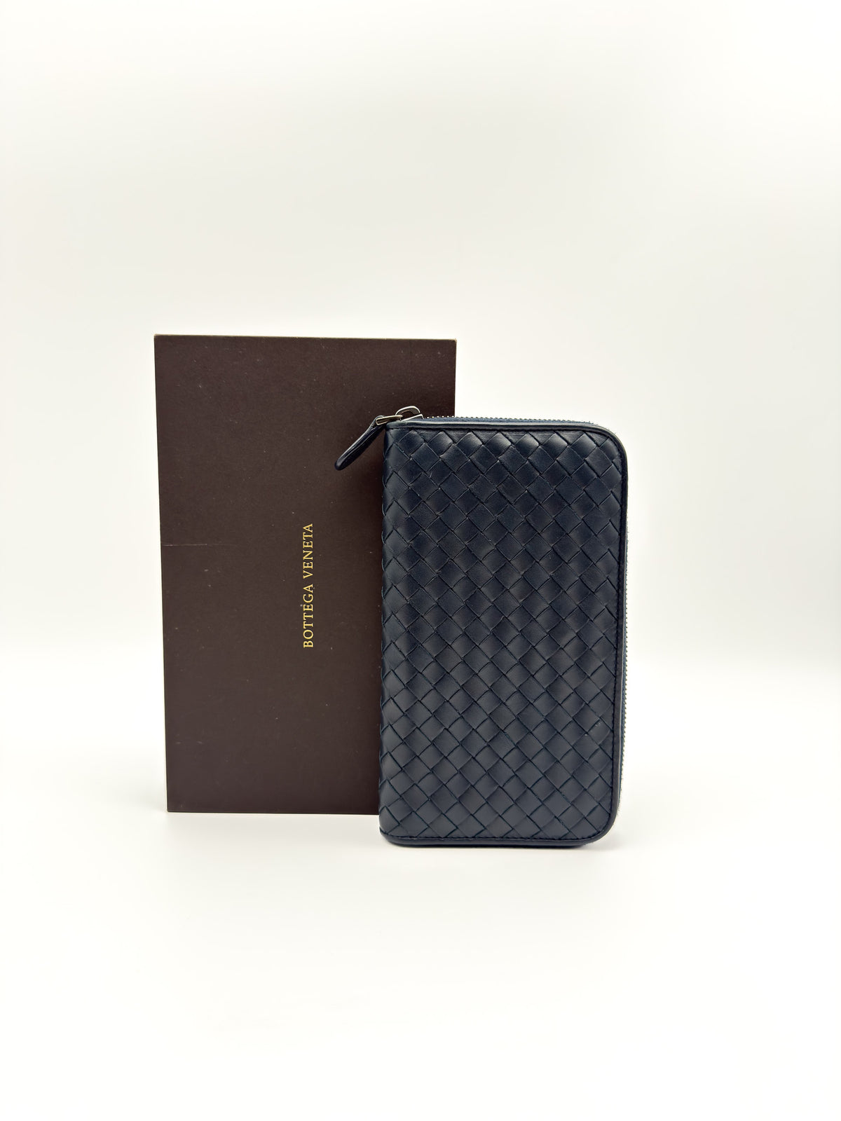 Bottega Veneta Intrecciato Woven Leather Zip-Around Wallet