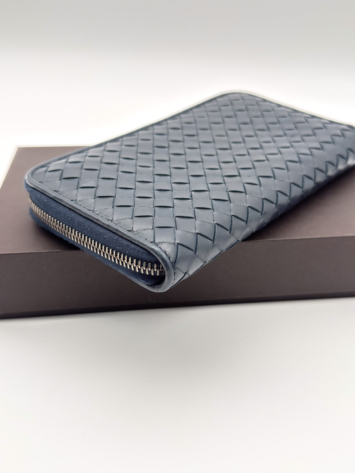 Bottega Veneta Intrecciato Woven Leather Zip-Around Wallet