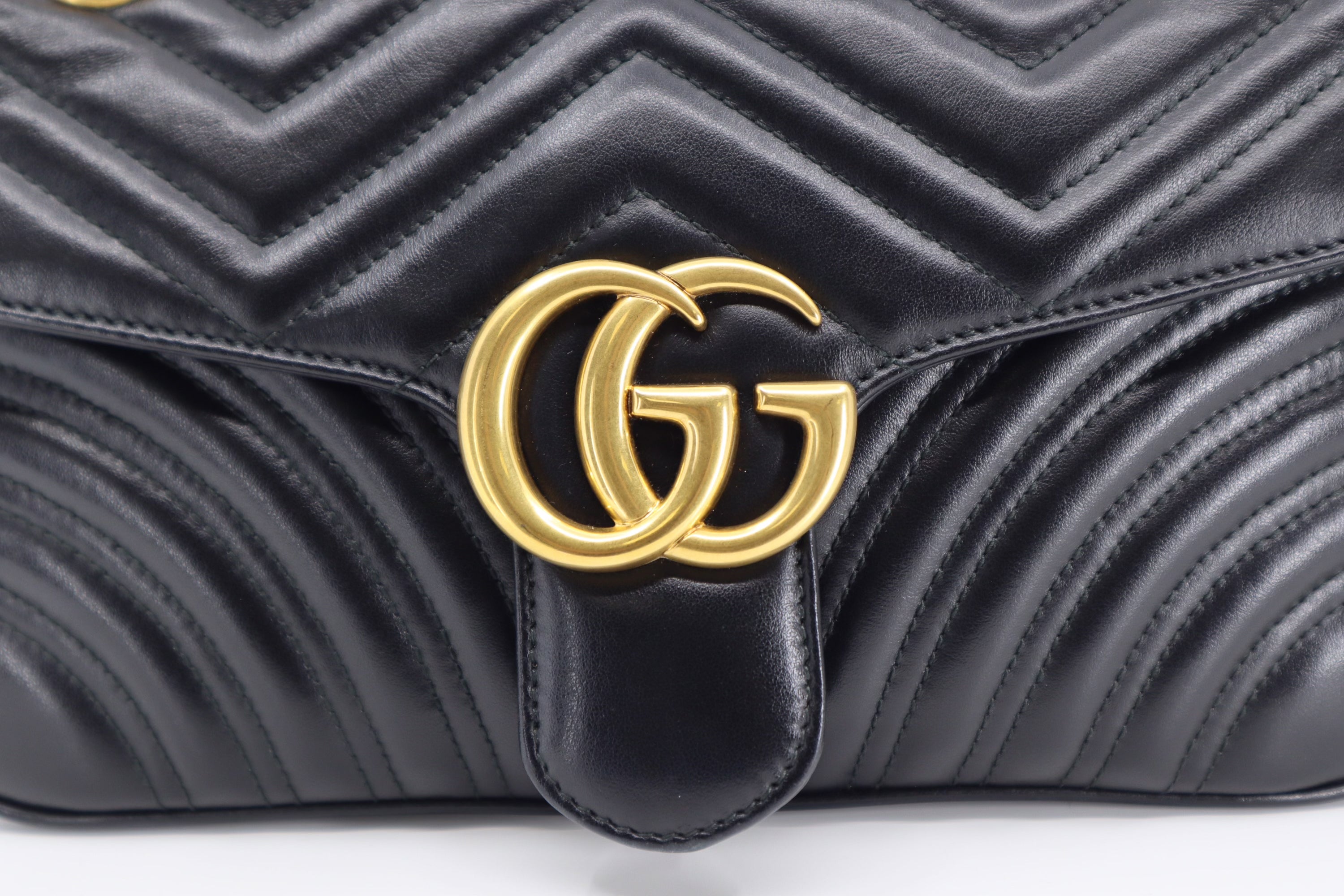 Gucci GG Marmont Small Shoulder Bag