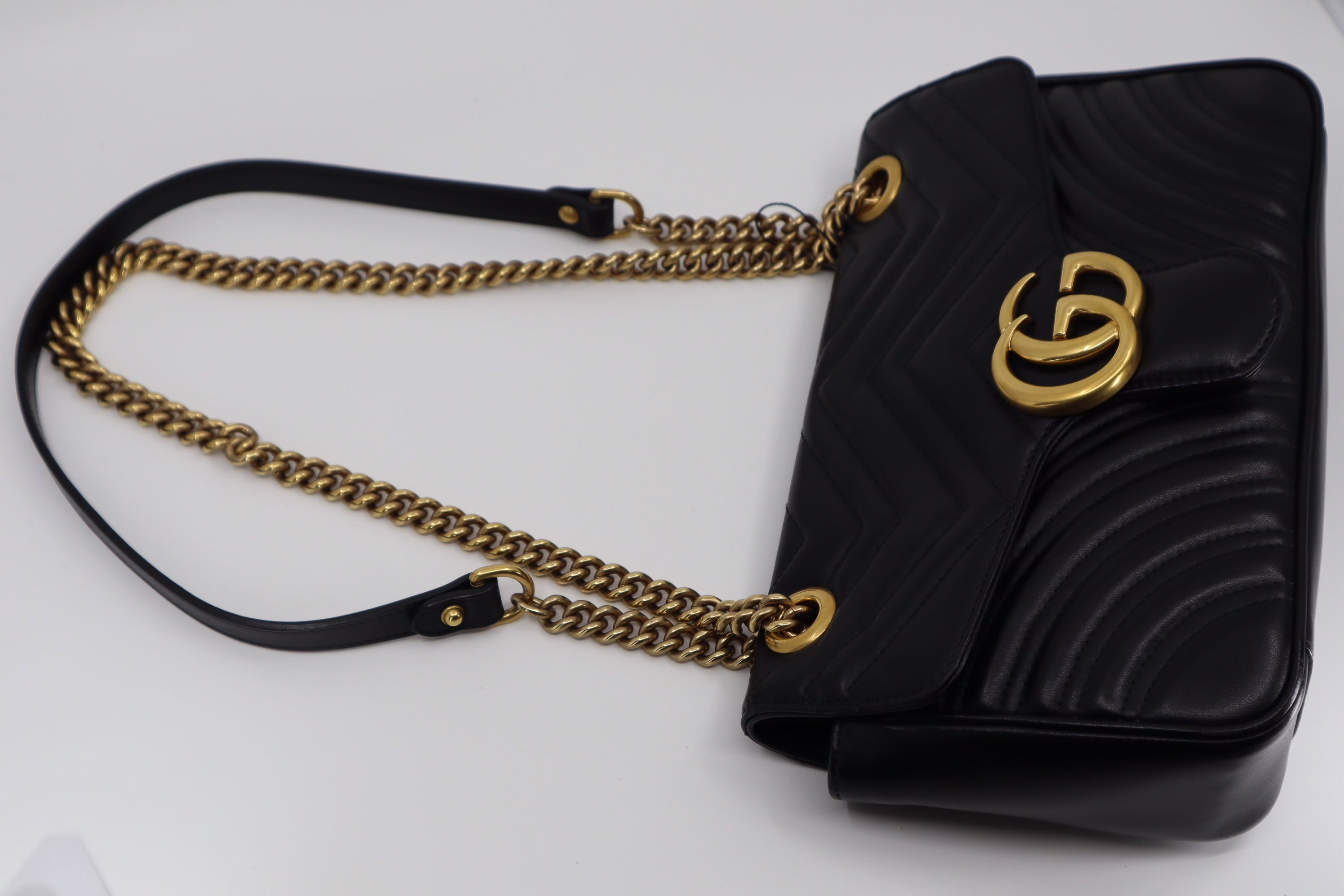 Gucci GG Marmont Small Shoulder Bag