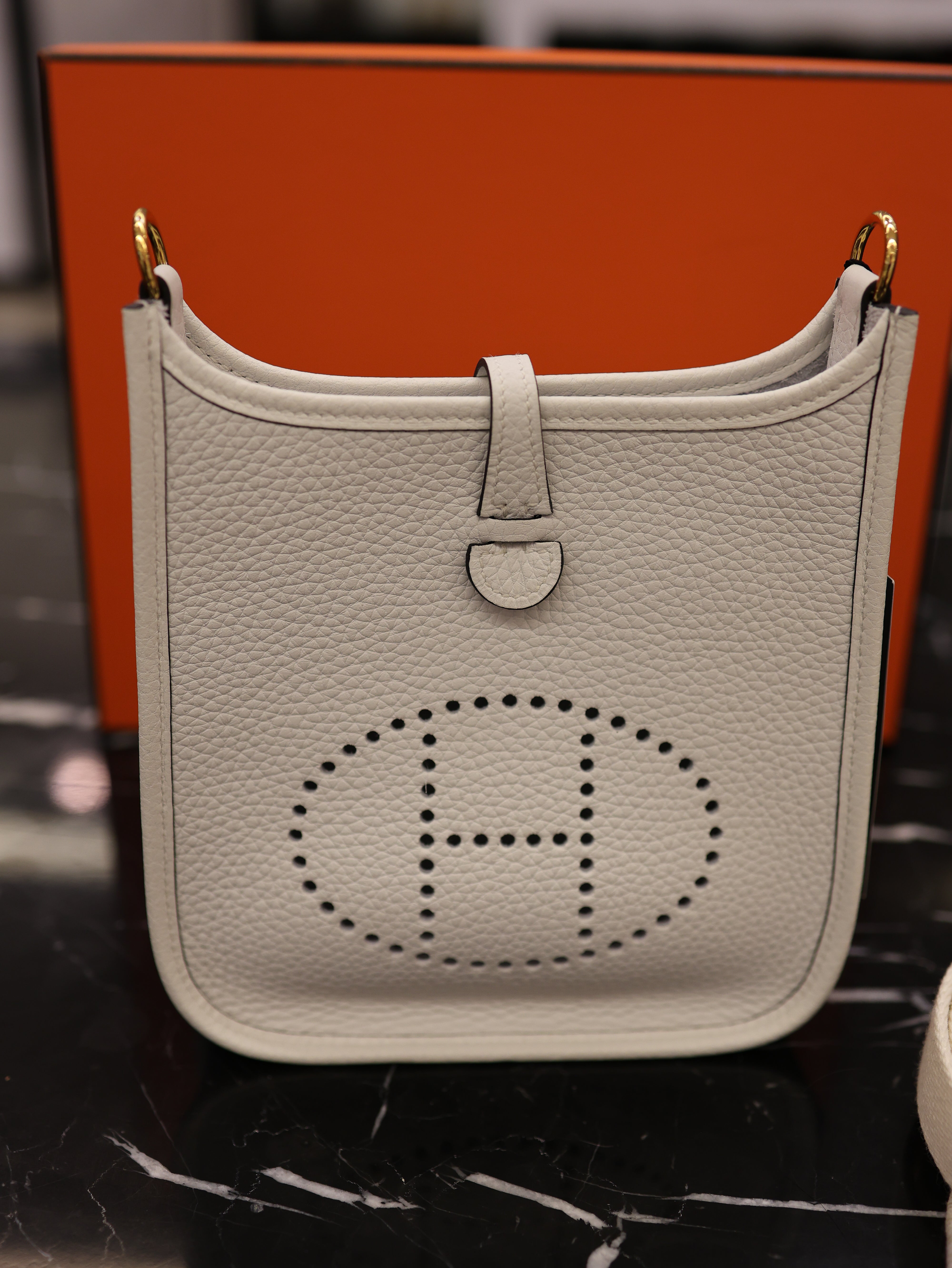 Hermes Taurillon Clemence Amazone Evelyne 16 TPM New White