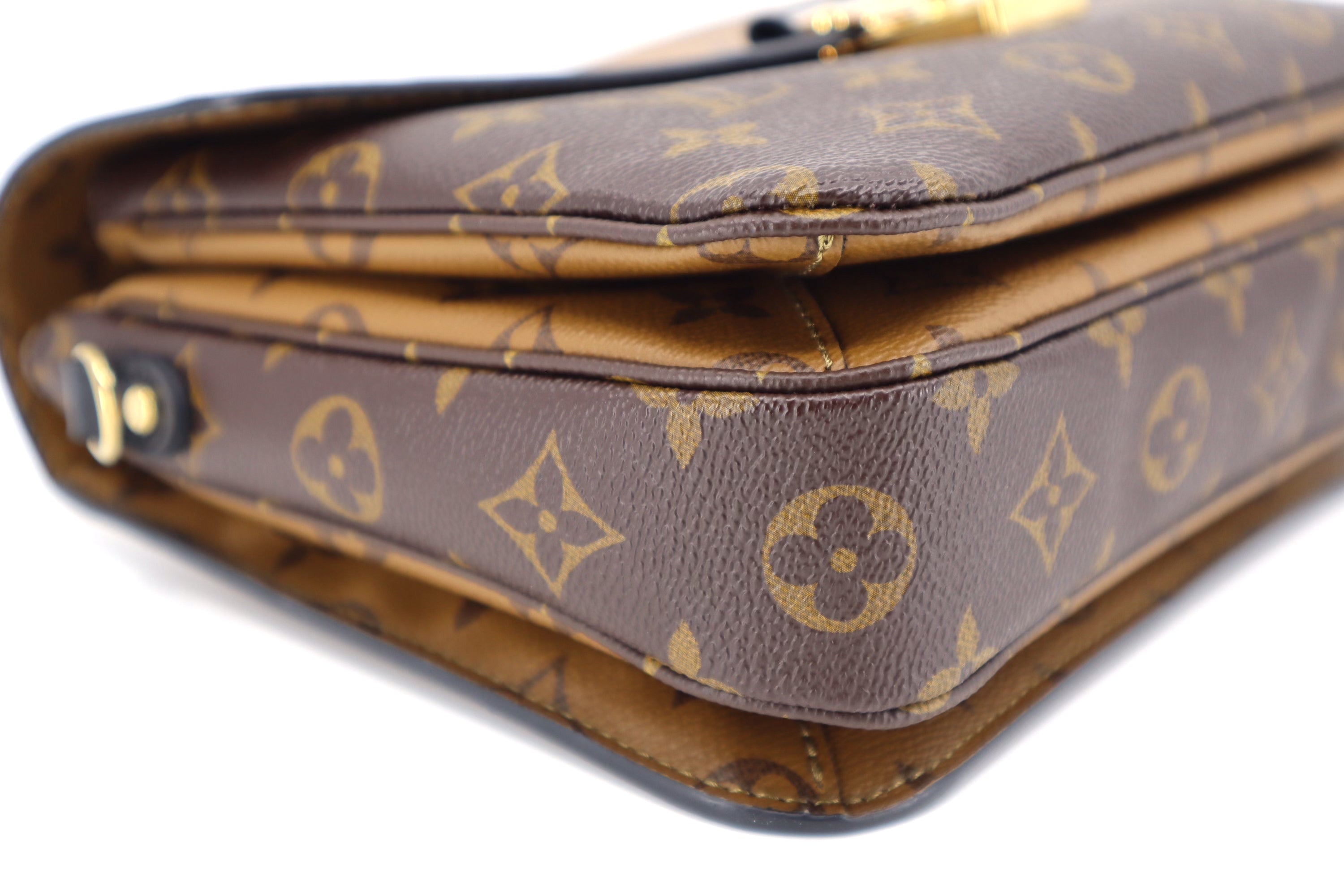 Louis Vuitton Pochette Métis