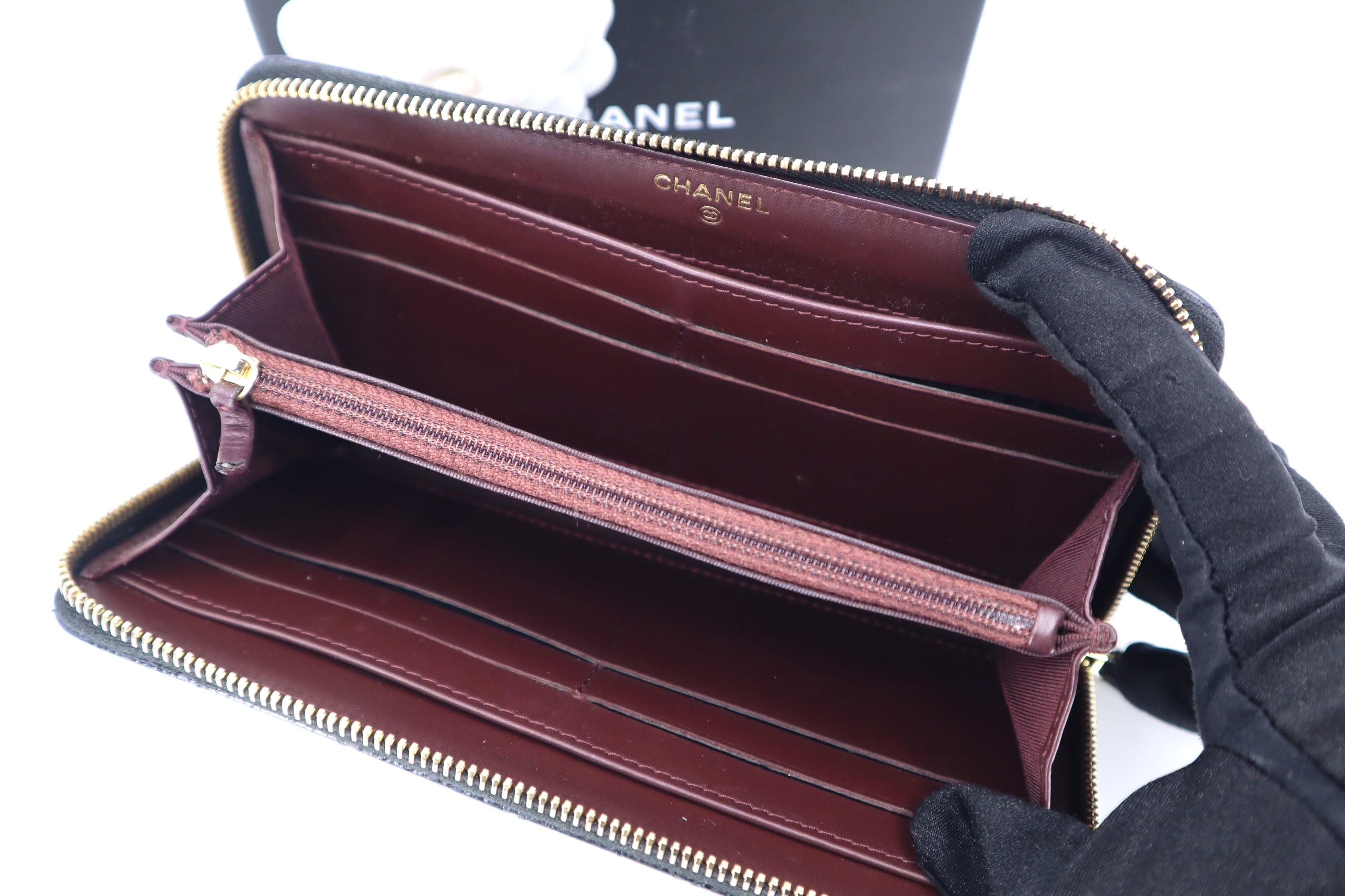 Chanel Zippy Long Wallet in Caviar Gold Hardware