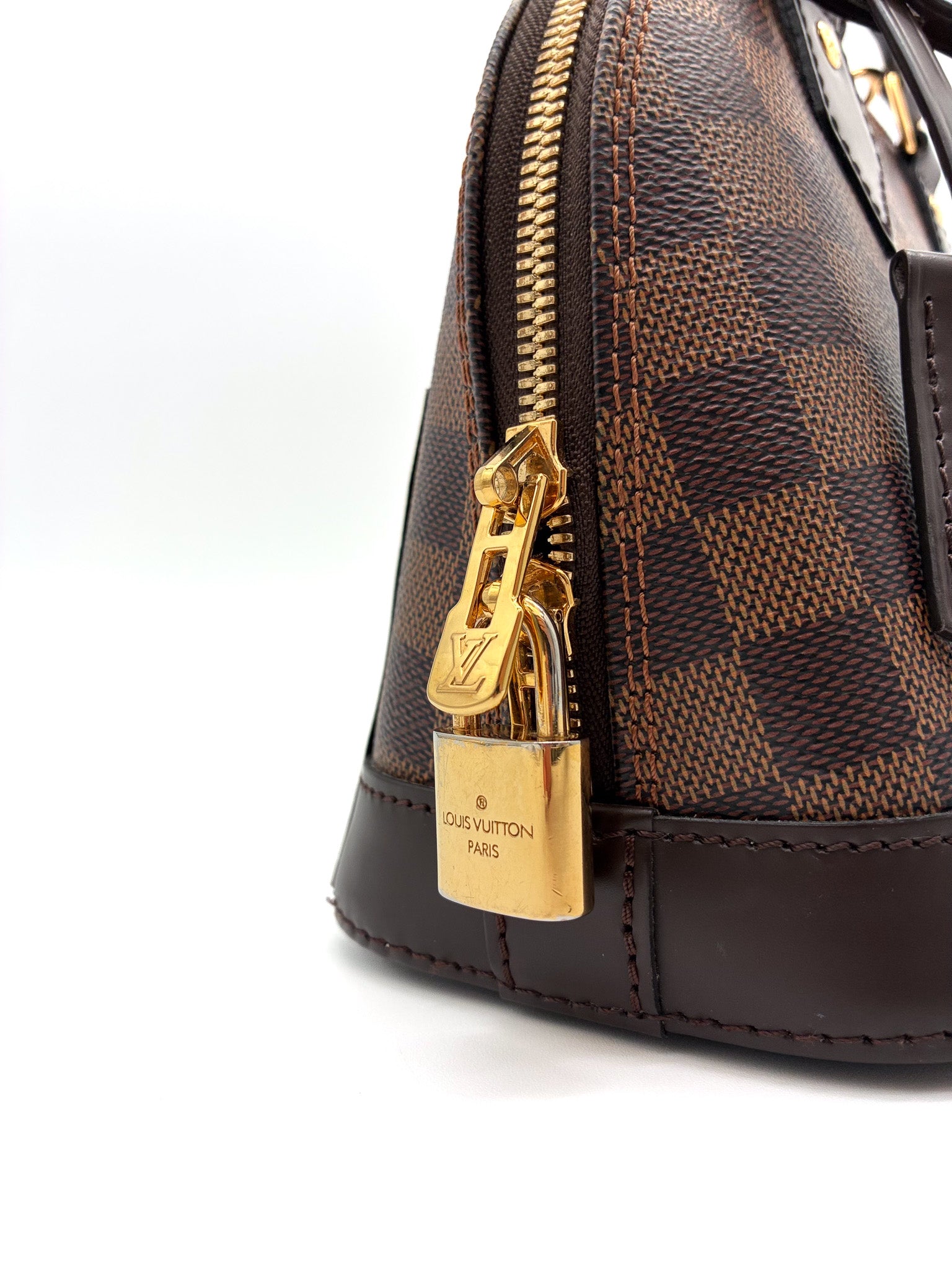 Louis Vuitton Alma BB Damier Ebene