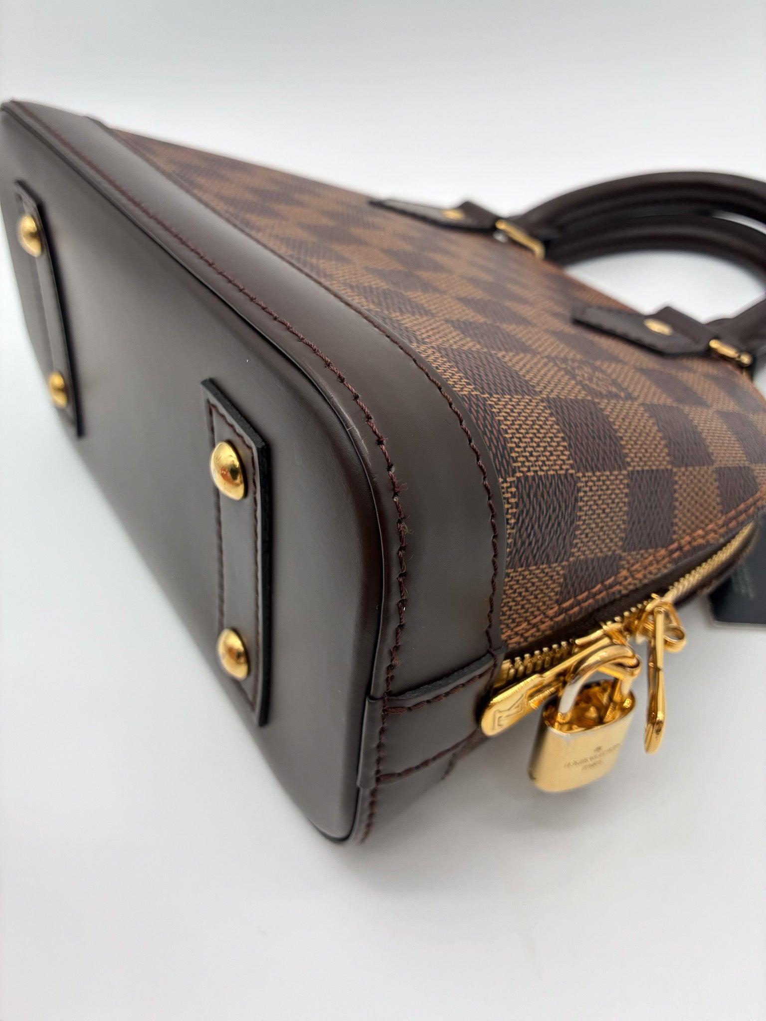 Louis Vuitton Alma BB Damier Ebene