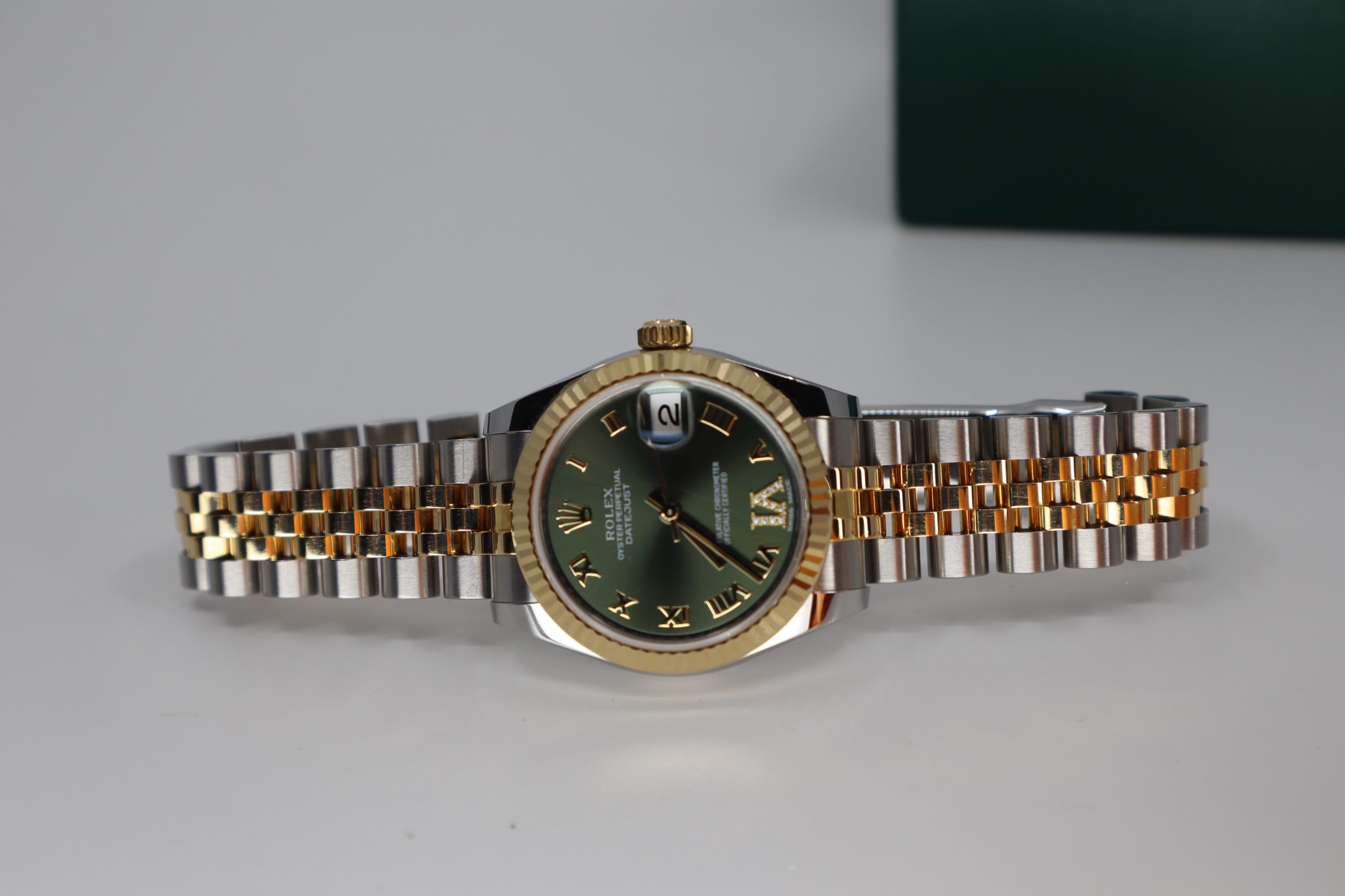 Rolex Lady- DateJust 31mm Watch 18k Yellow Gold Olive Green