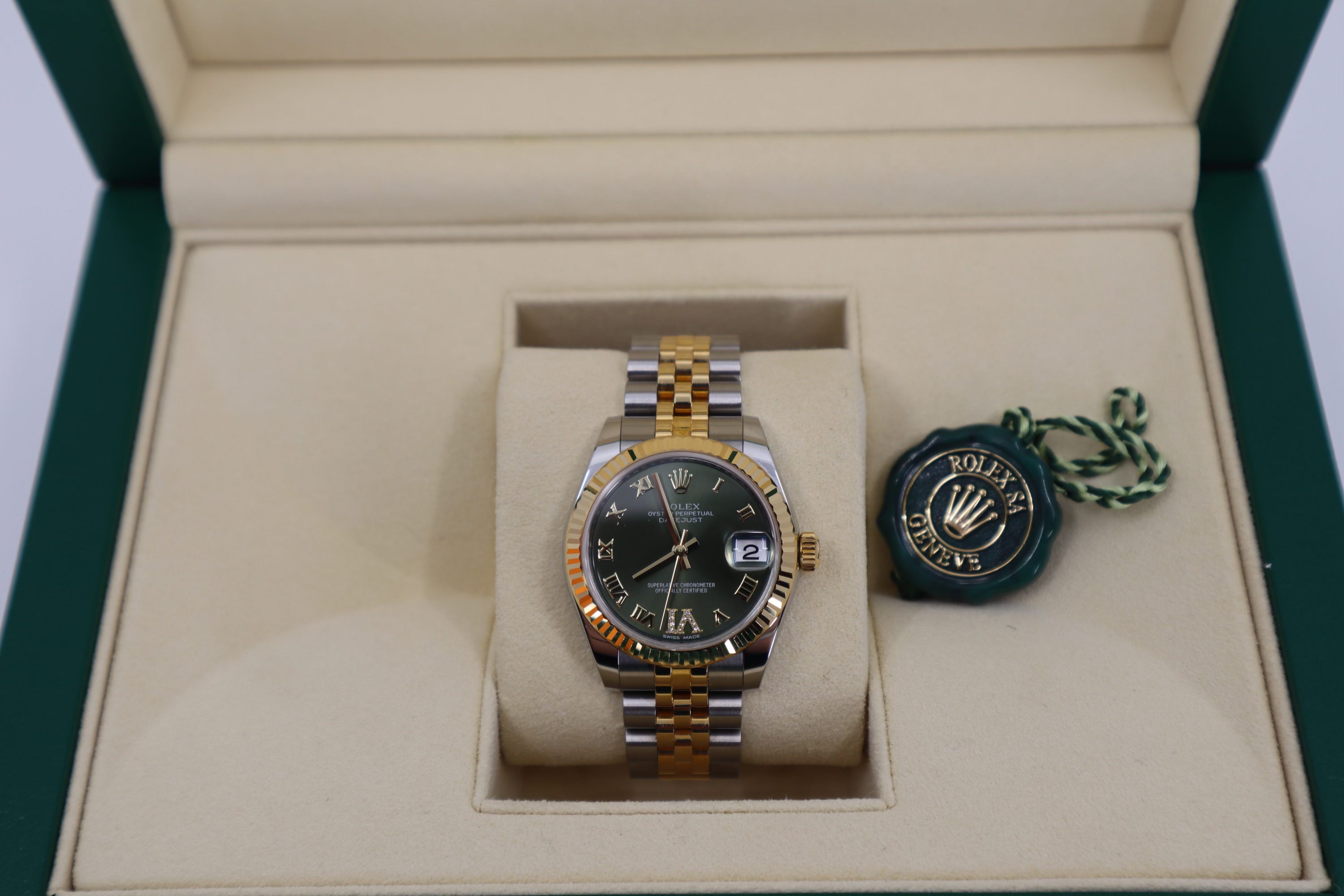 Rolex Lady- DateJust 31mm Watch 18k Yellow Gold Olive Green