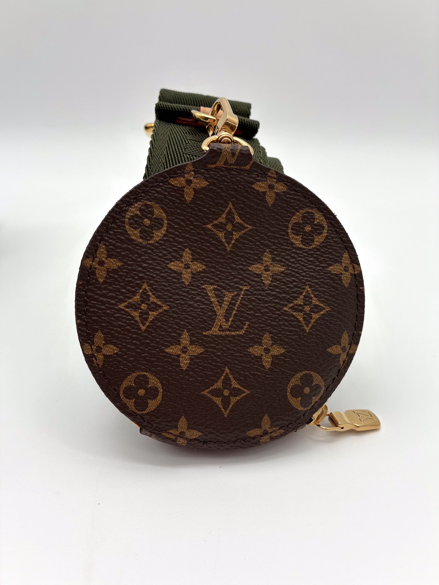 Louis Vuitton Multi Pochette Accessoires Mono Kaki