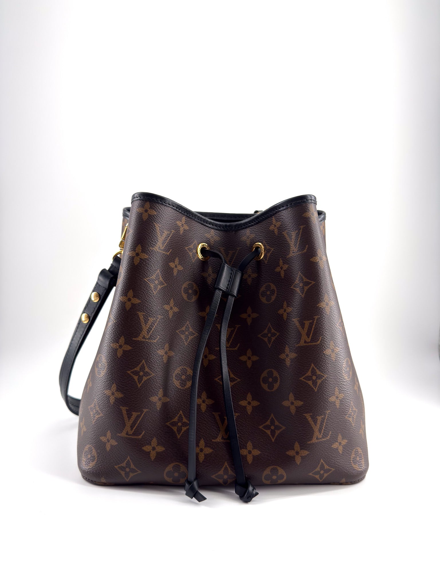 Louis Vuitton Monogram Neonoe MM Black