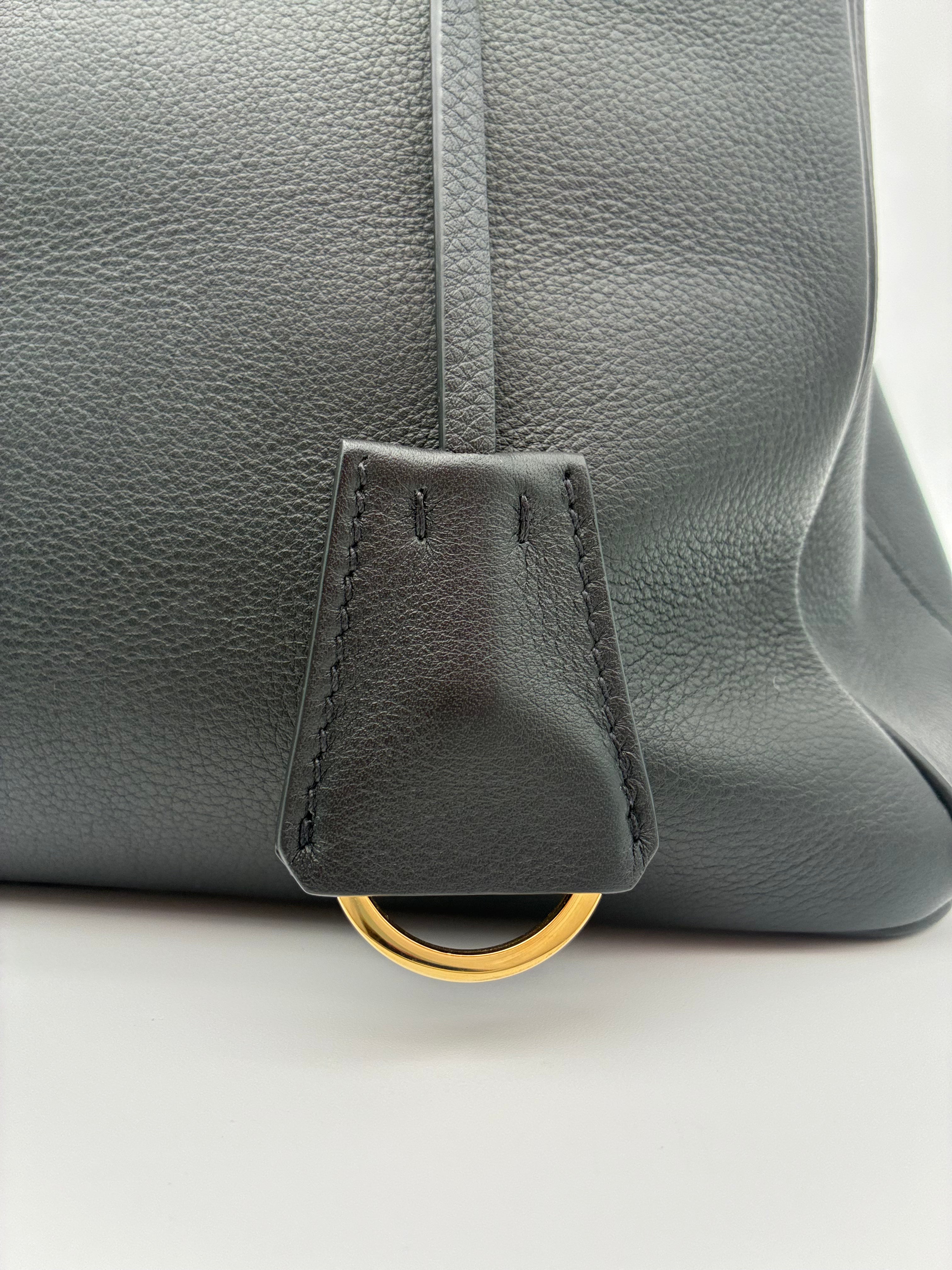 Prada Medium Galleria Tote leather Black