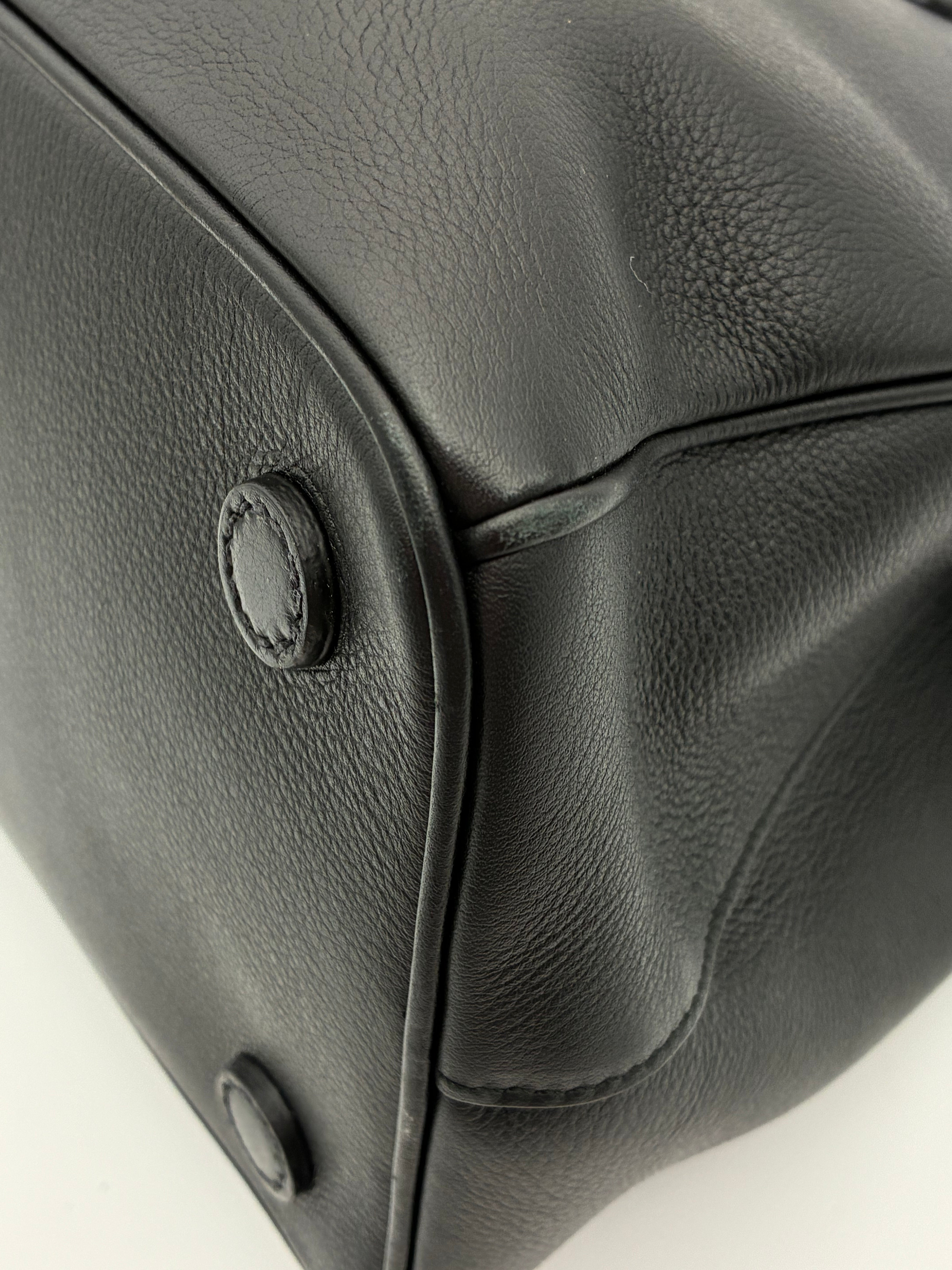 Prada Medium Galleria Tote leather Black