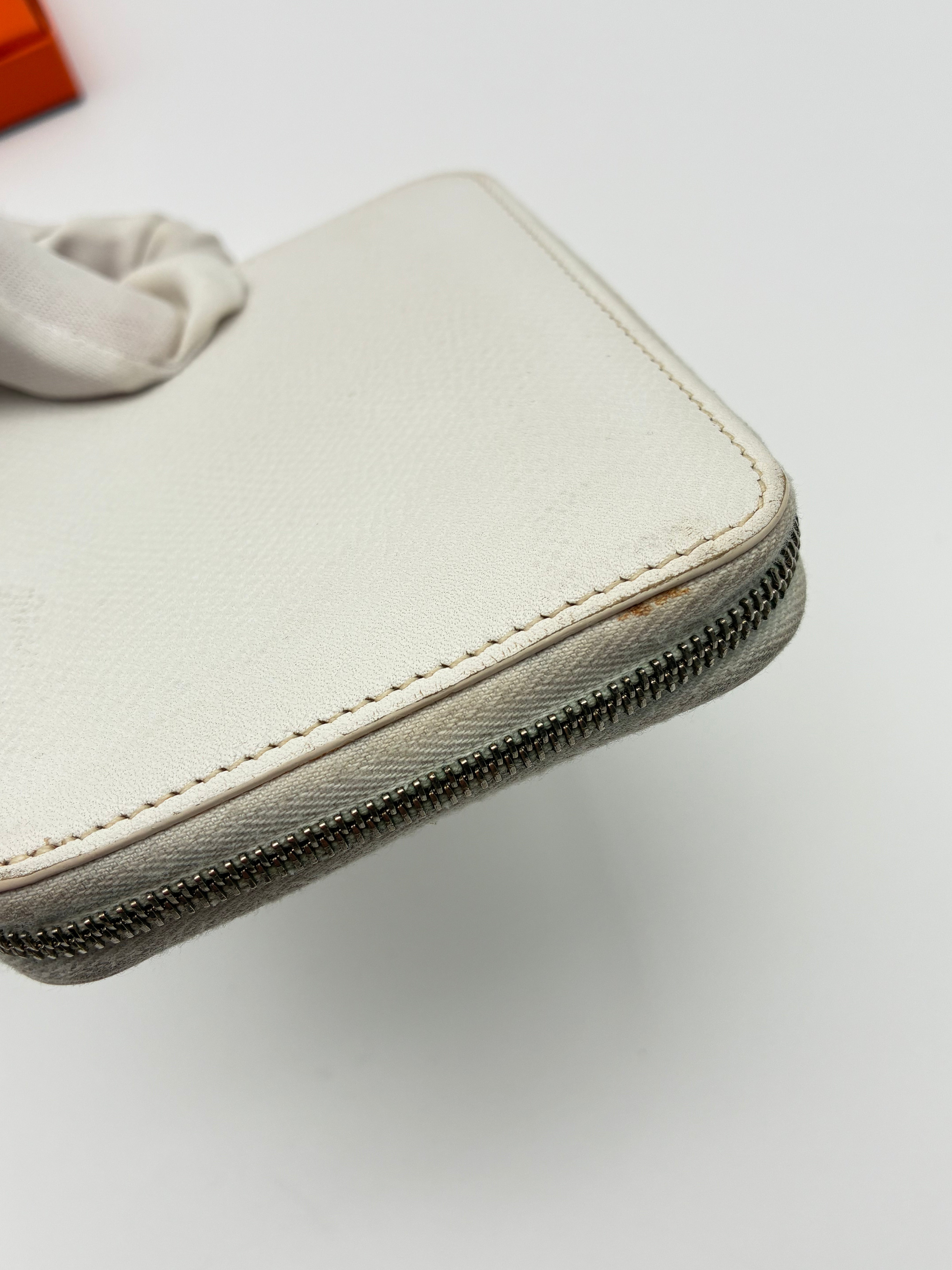 Hermes Silk'In Compact wallet Epsom White