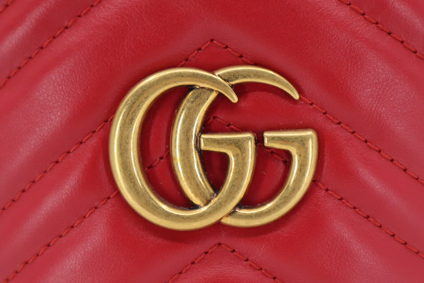 Gucci Calfskin Matelasse Mini GG Marmont 2.0 Bucket Bag Hibiscus Red