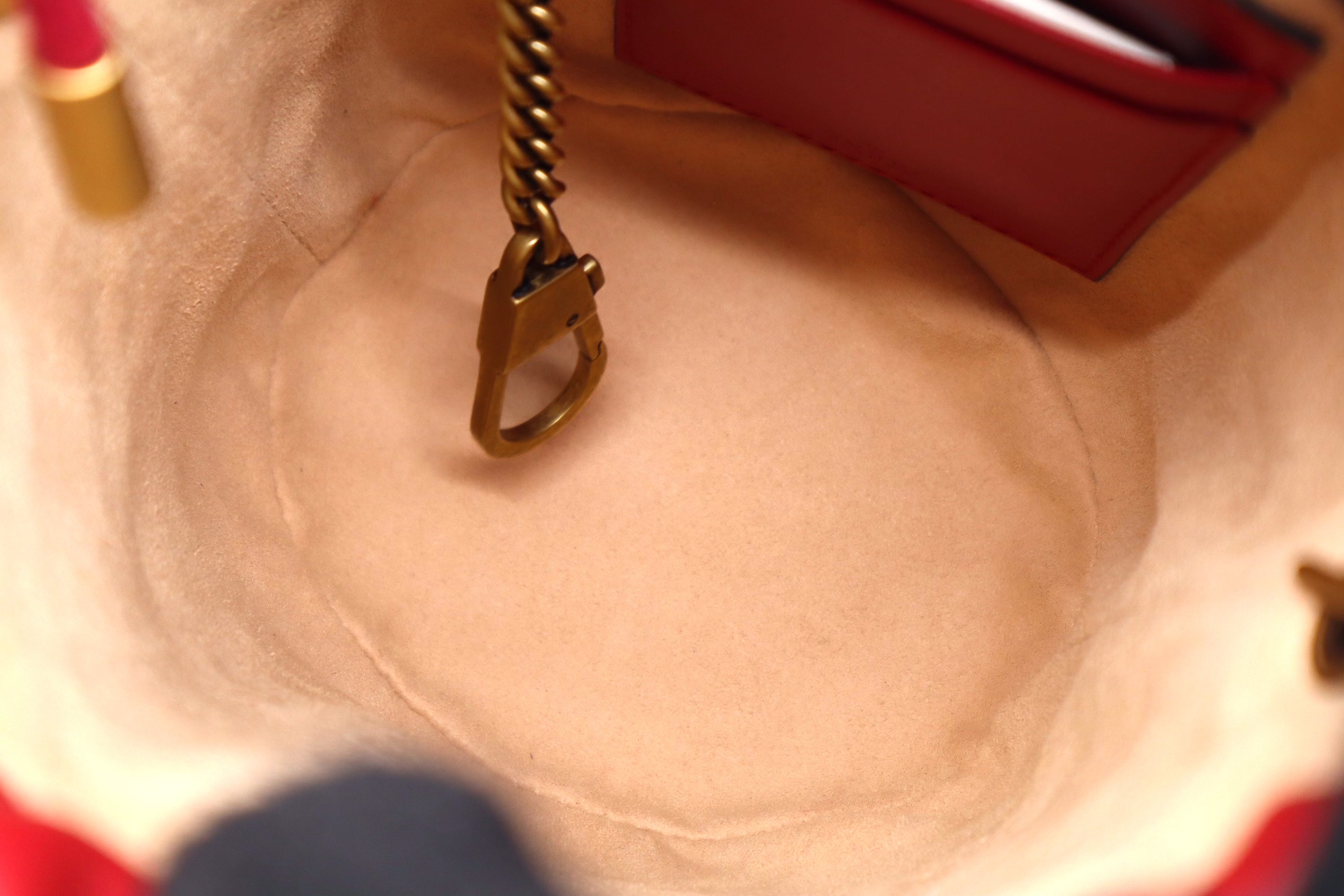 Gucci Calfskin Matelasse Mini GG Marmont 2.0 Bucket Bag Hibiscus Red