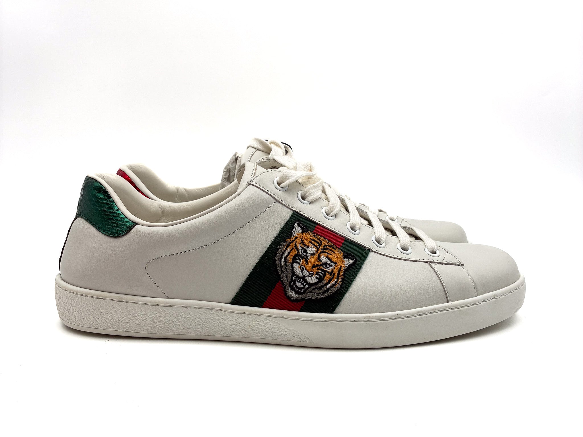 GUCCI Ace Tiger Embroidered Low-Top Sneakers – White / Green / Red Mens Size 8.5