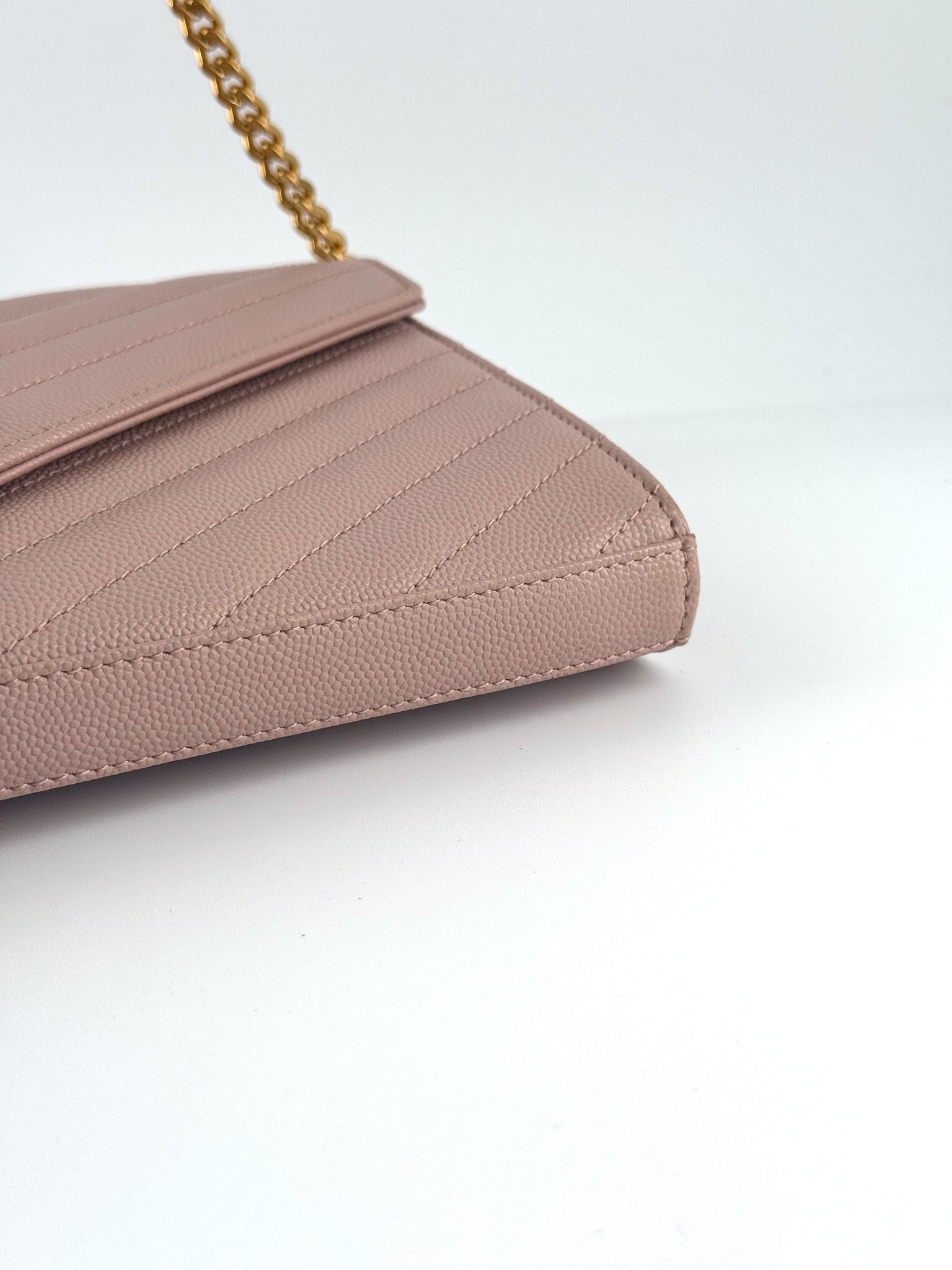 Saint Laurent Grain De Poudre Matelasse Chevron Monogram WOC Pink