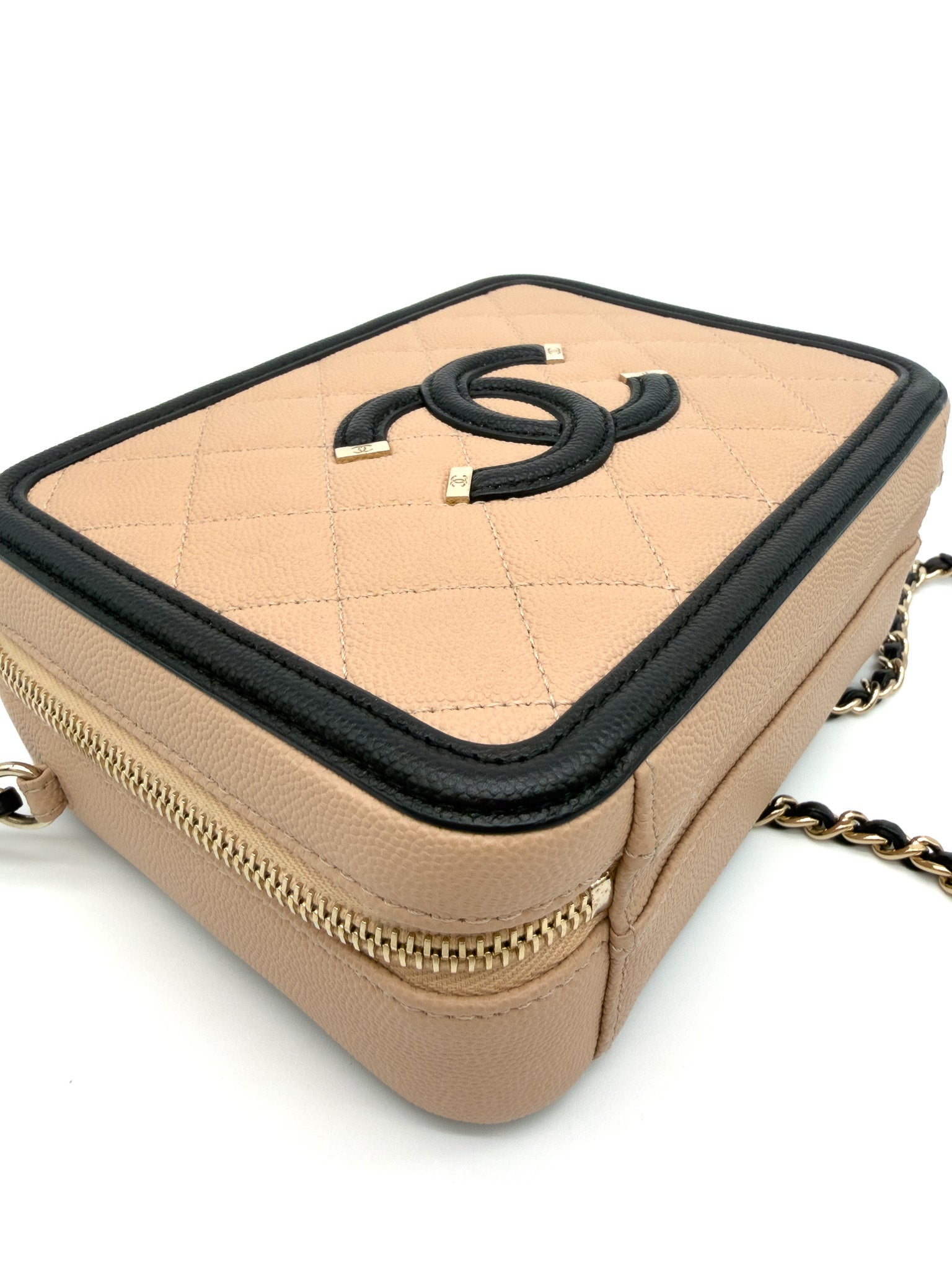 Chanel Caviar Quilted Small CC Filigree Vanity Case Beige Black
