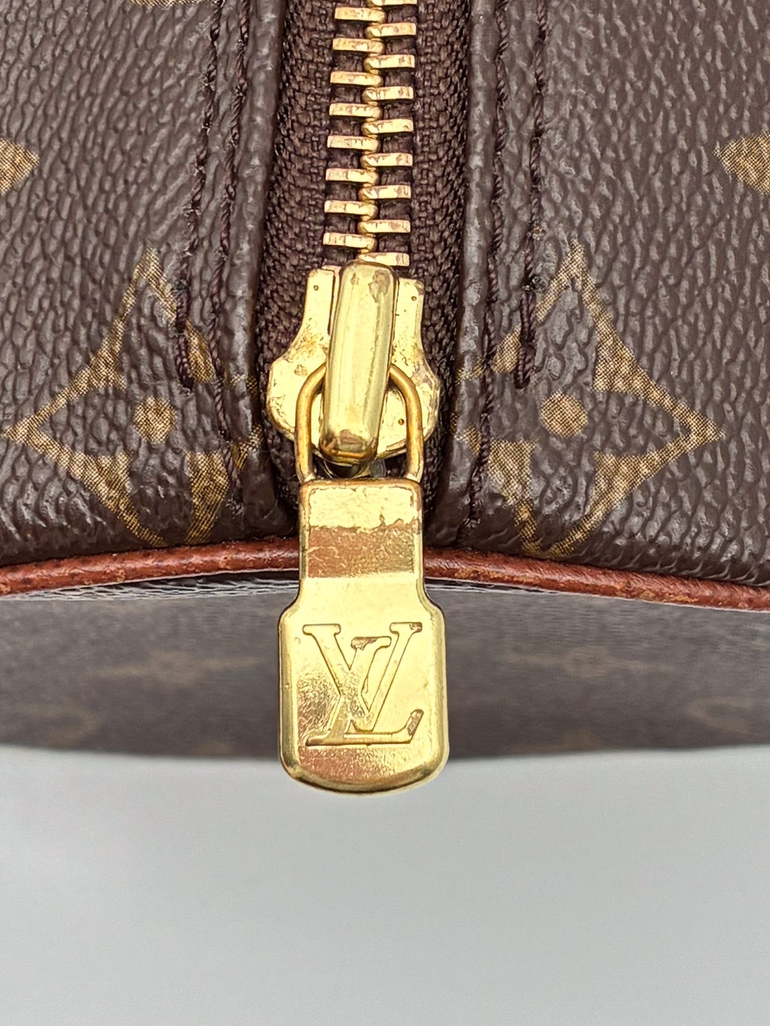 Louis Vuitton Monogram Papillon 26 Handbag Vintage