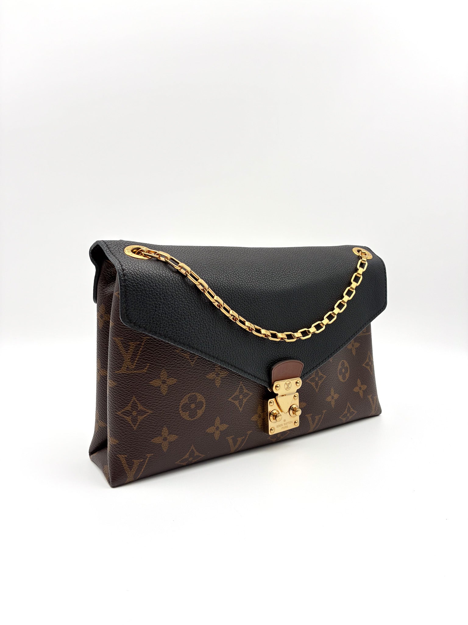 Louis Vuitton Pallas Chain Monogram