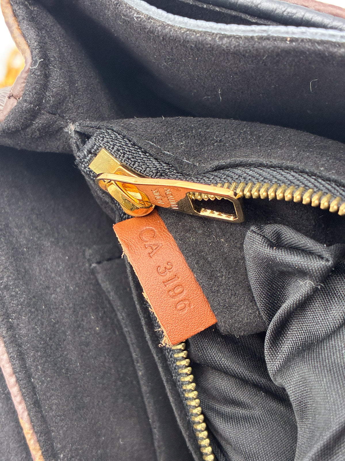 Louis Vuitton Pallas Chain Monogram