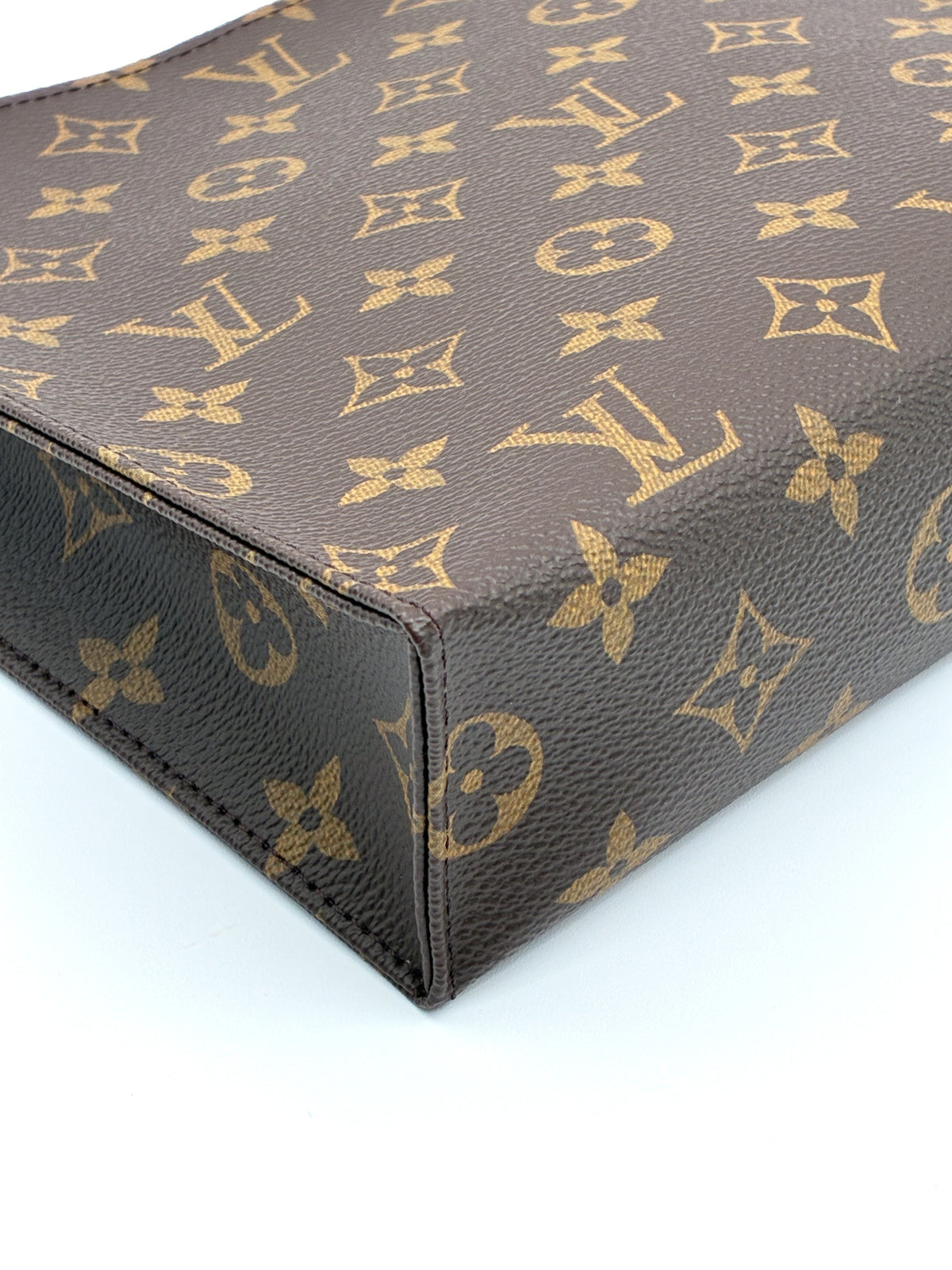 Louis Vuitton Toiletry 26 Pouch Monogram