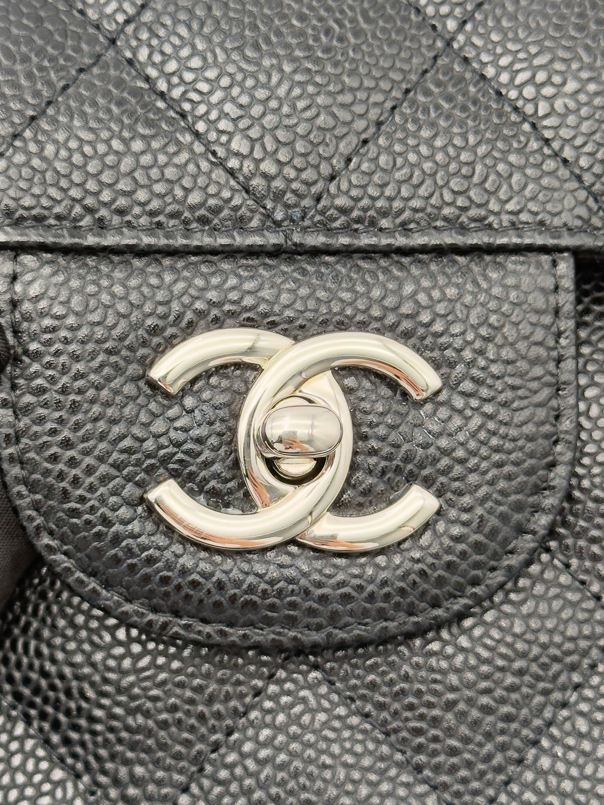 Chanel Jumbo Double Flap Black Caviar Quilted SHW