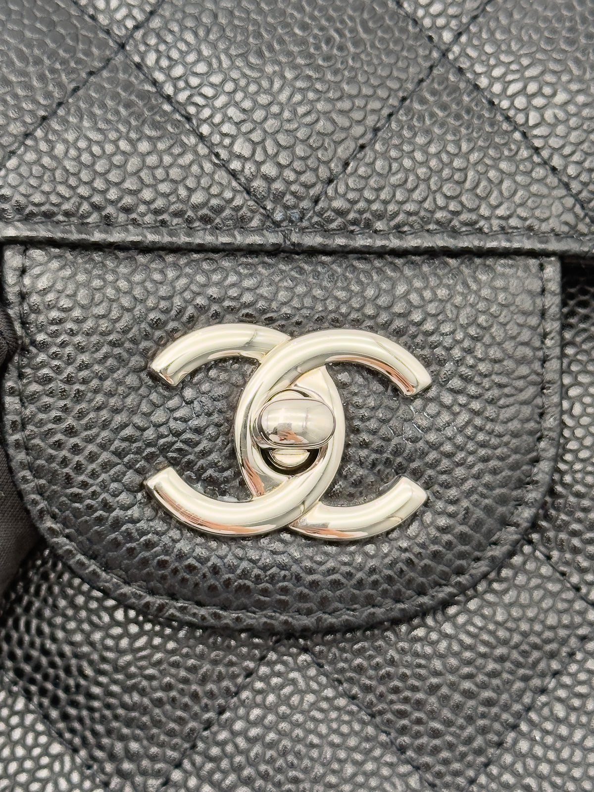 Chanel Jumbo Double Flap Black Caviar Quilted SHW