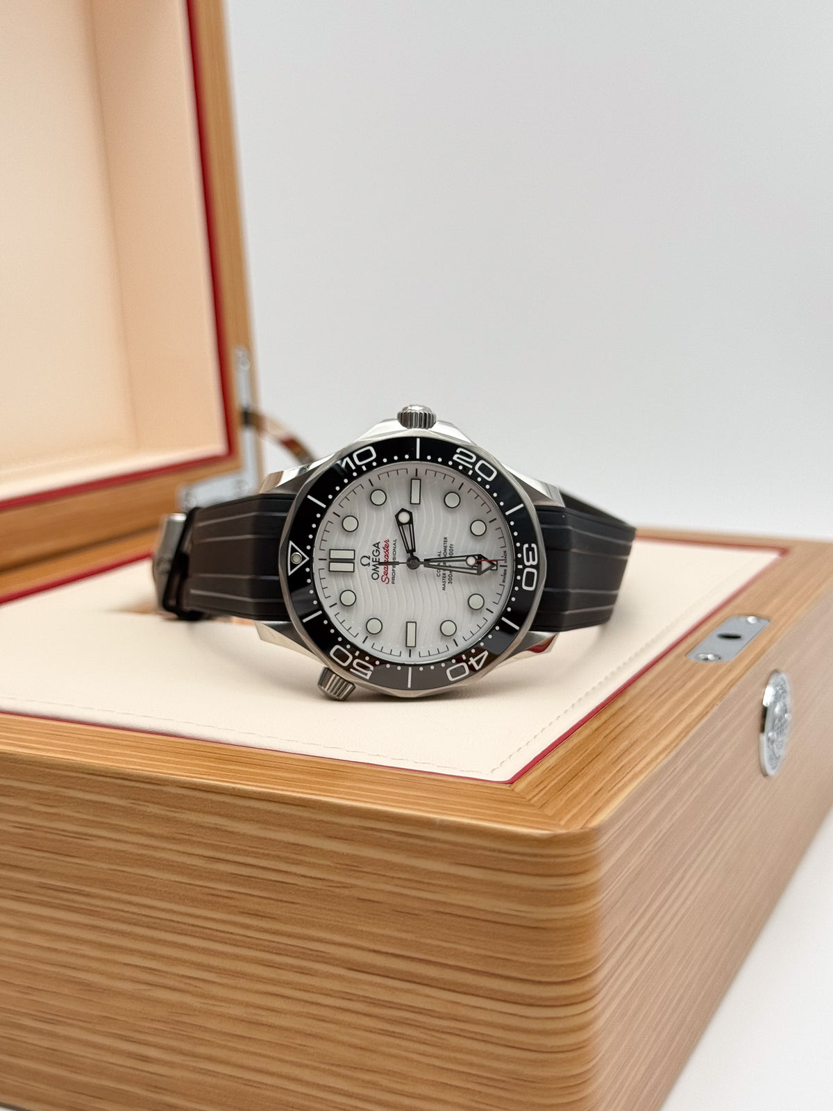 Omega Seamaster Diver 300 M rubber