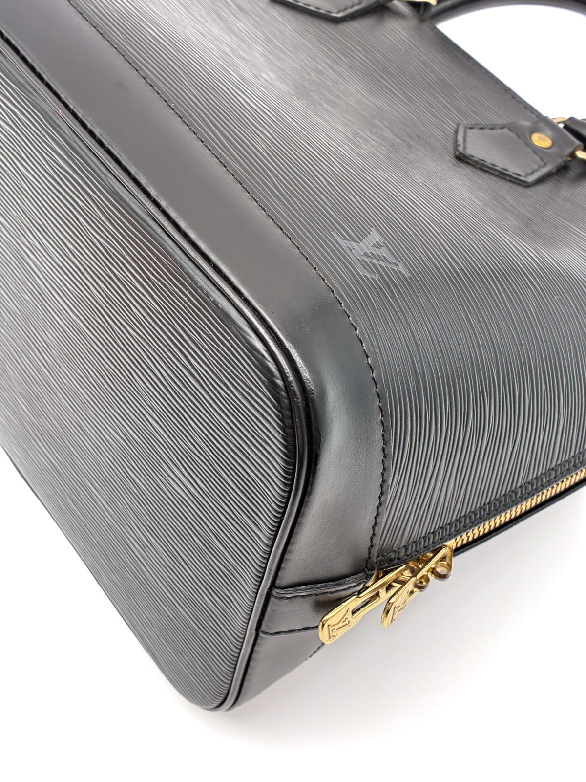 Louis Vuitton Alma PM Black Epi GHW