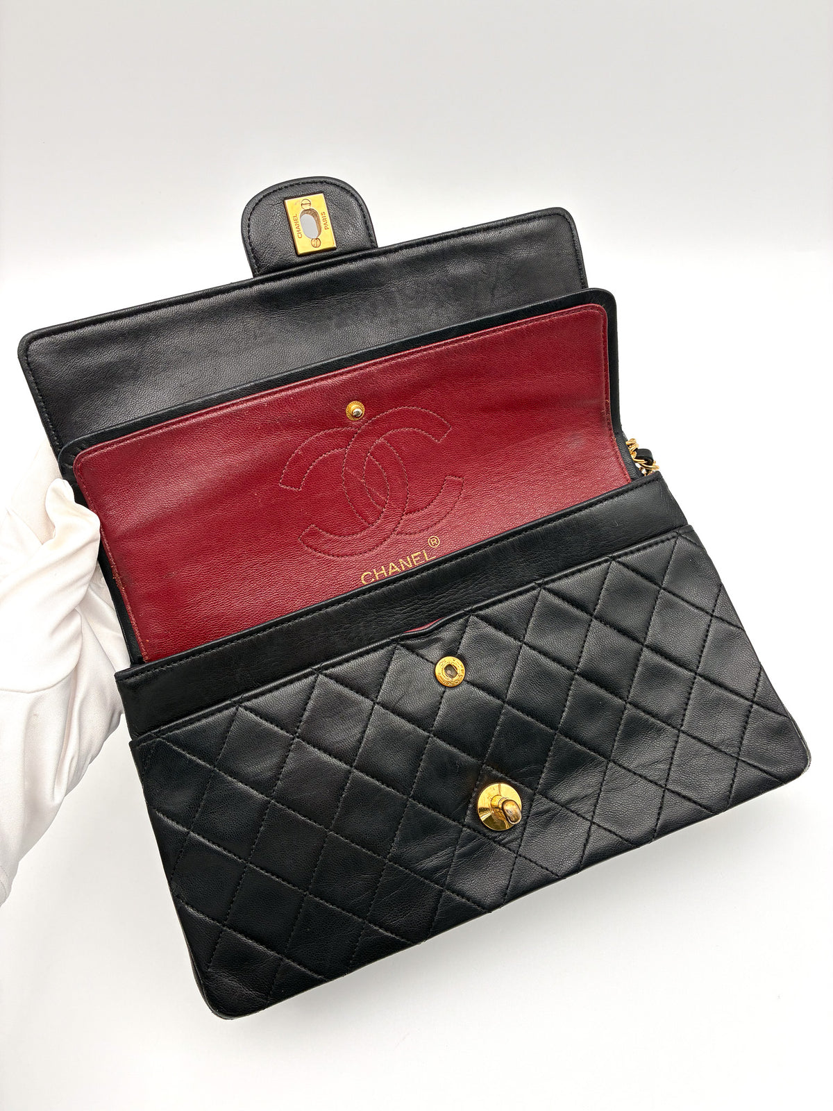 Chanel Vintage Classic Double Flap Medium lambskin