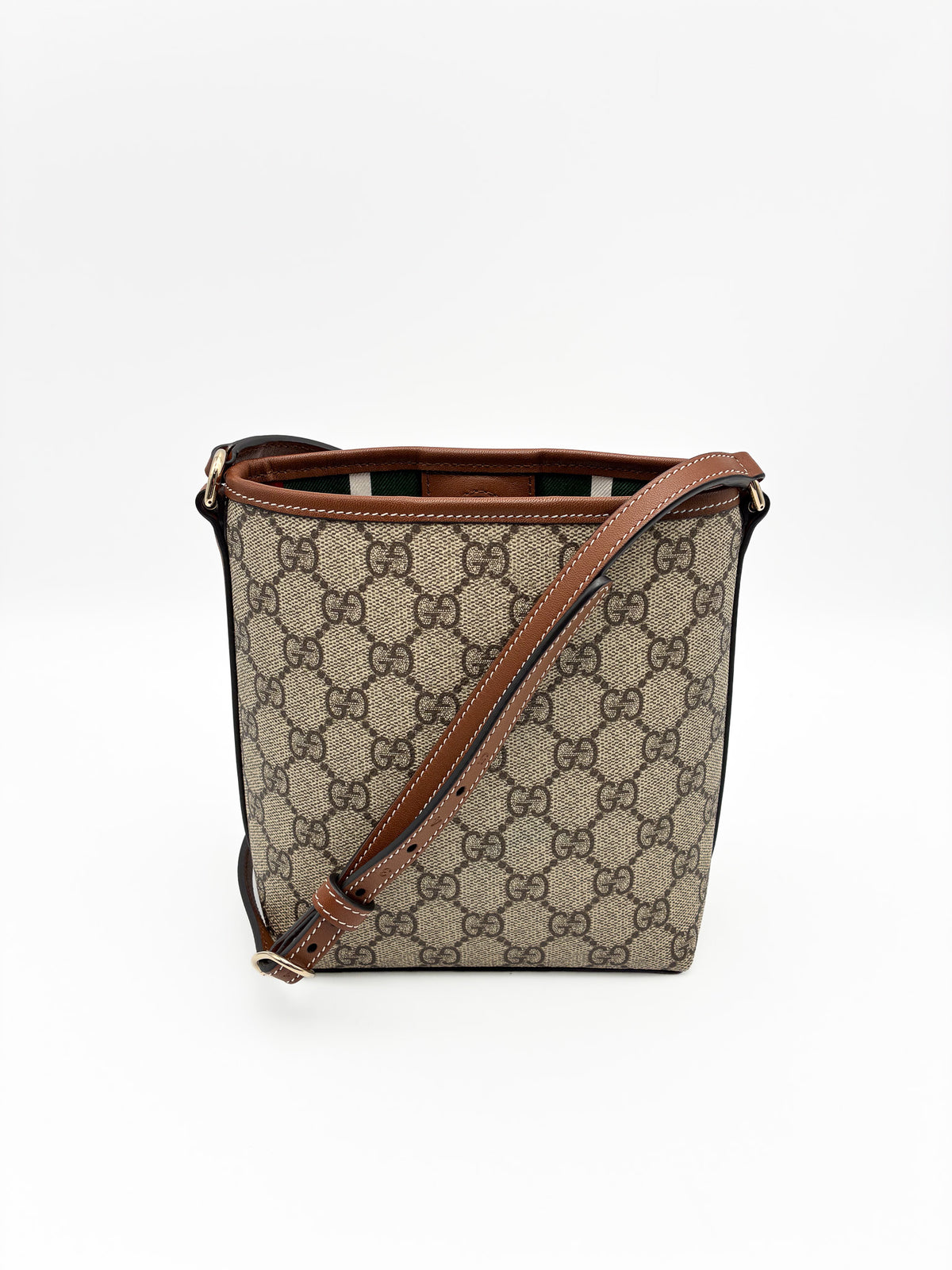 Gucci GG Emblem nano bucket bag
