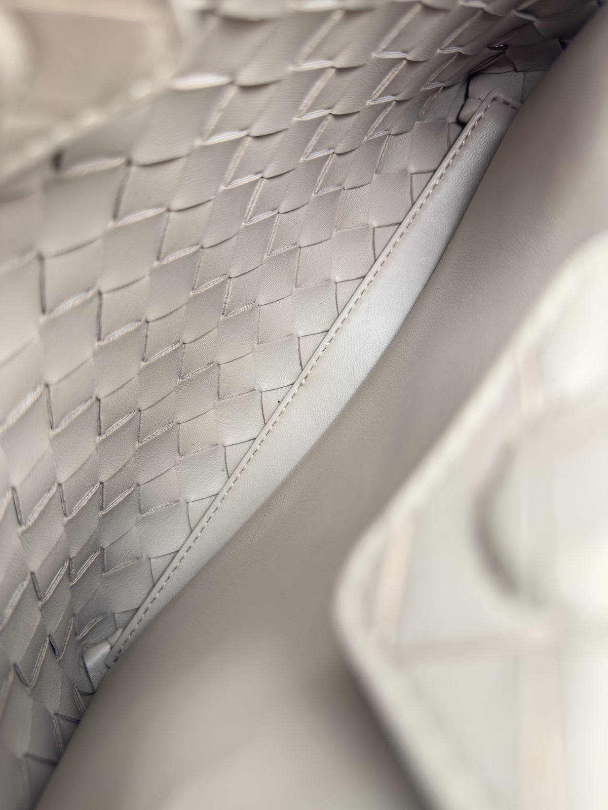 Bottega Veneta Andiamo Bag Small Ecru