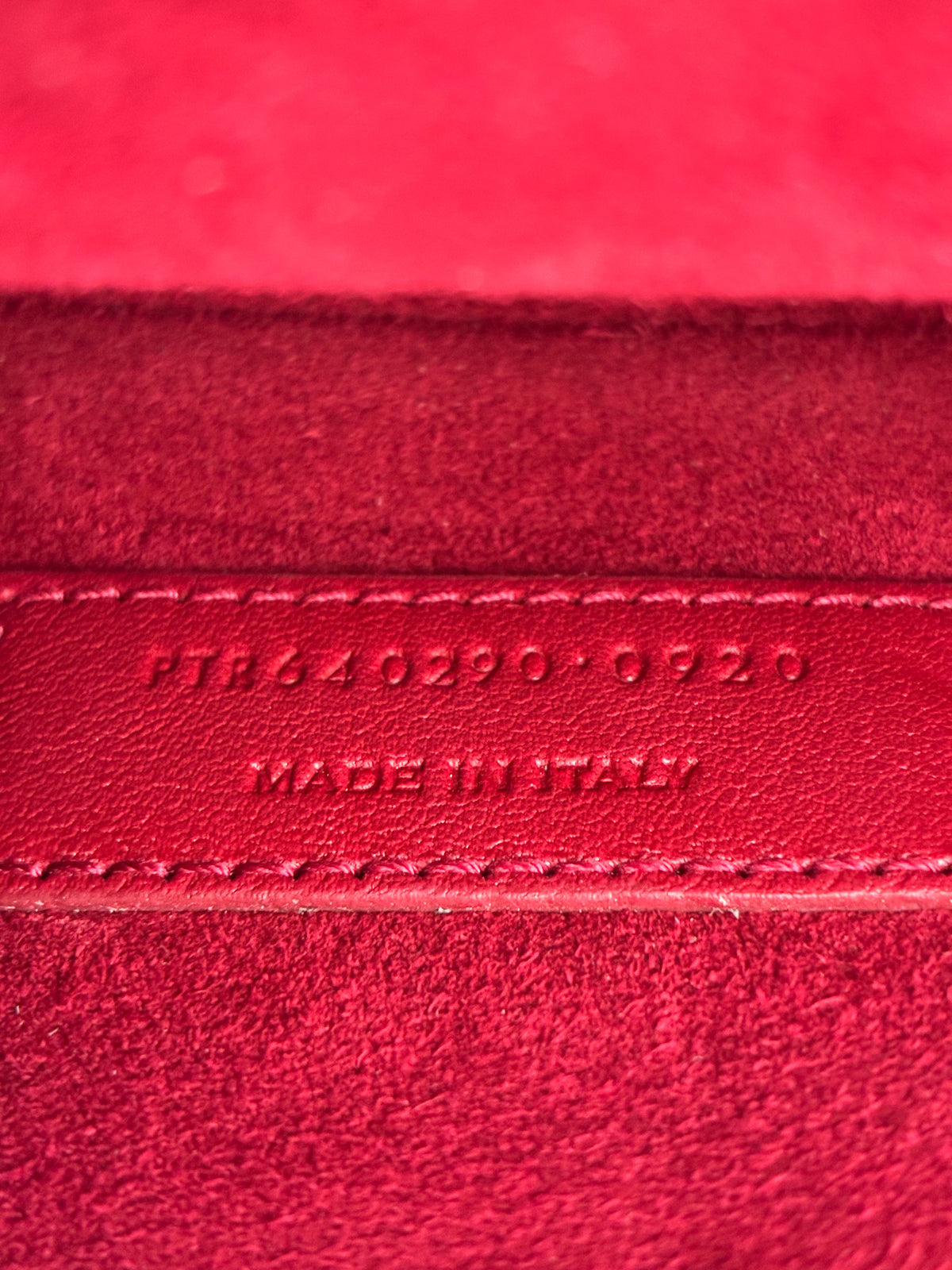 Yves Saint Laurent Red Elise Shoulder Bag Crocodile Embossed Leather Small